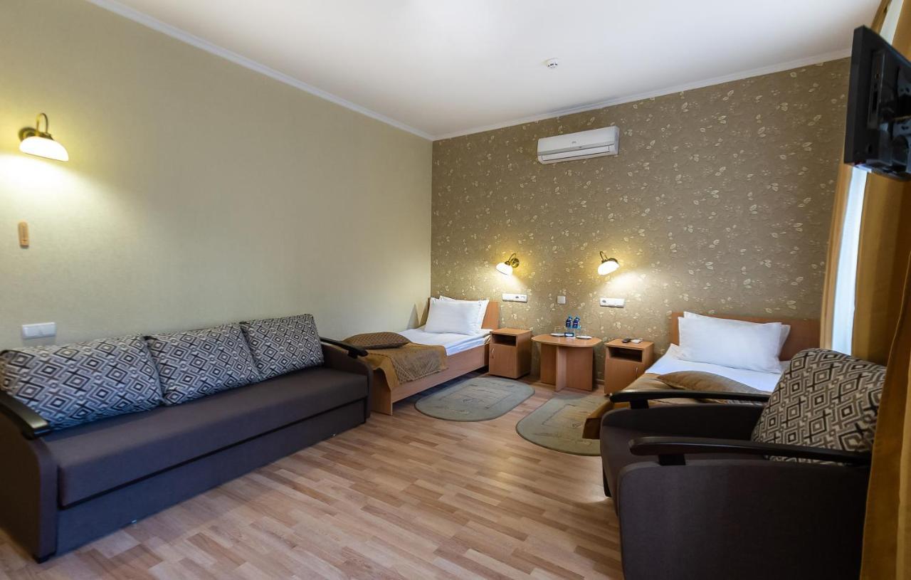 Salute Hotel Kiev Luaran gambar
