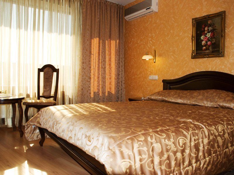 Salute Hotel Kiev Luaran gambar