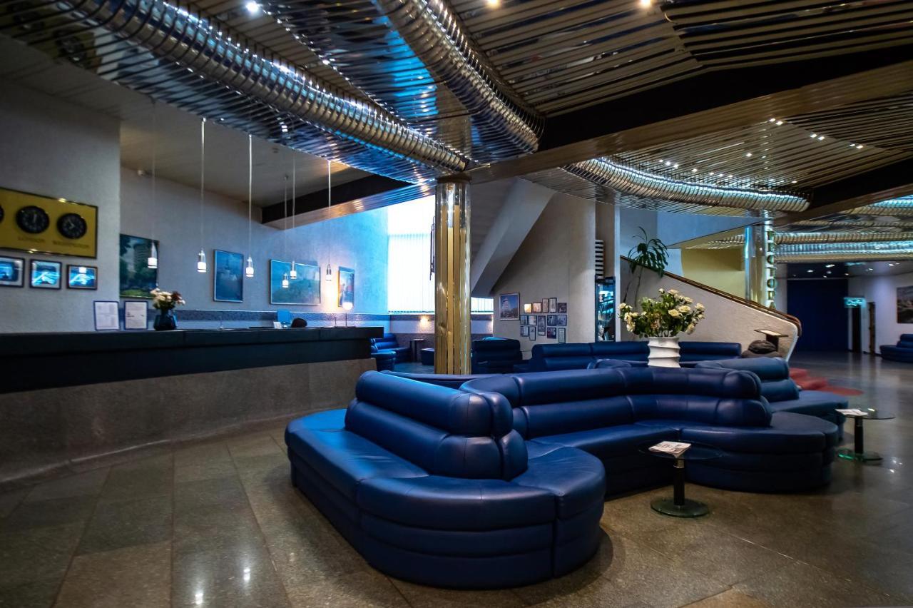 Salute Hotel Kiev Luaran gambar