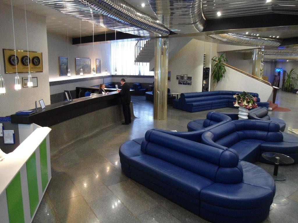 Salute Hotel Kiev Luaran gambar